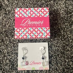 Premier Designs Earrings